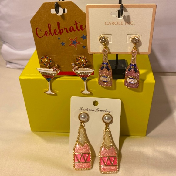Three pairs of Whimsical Champagne & Martini Earrings New - Picture 1 of 7